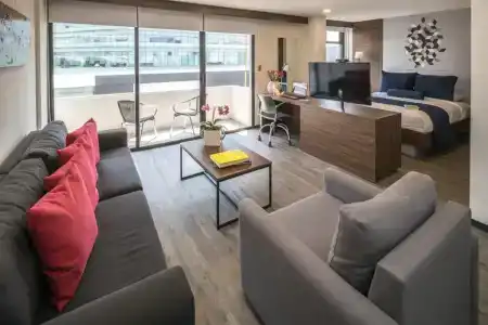 Flowsuites Wtc - 52