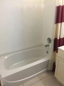 Cloud 9 Inn - 16
