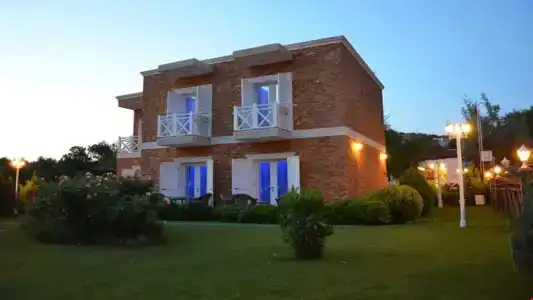 Aliş Boutique - 0