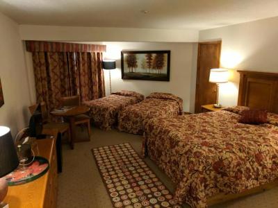 Greenbrier Inn - 51