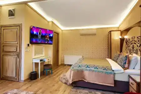 Katelya - 97
