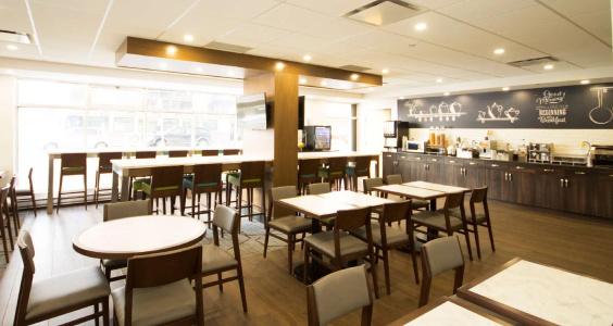 Best Western Plus Suites Downtown - 29