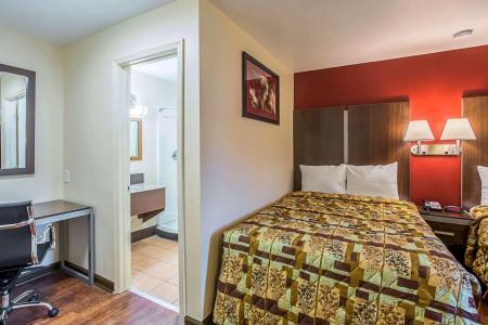 Rodeway Inn Nashville Airport South - 2