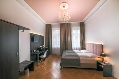 Boutique Donauwalzer - 66