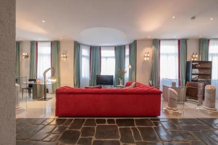House of Time - Fancy Suites - 69