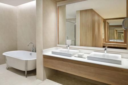 Element City Center - 10