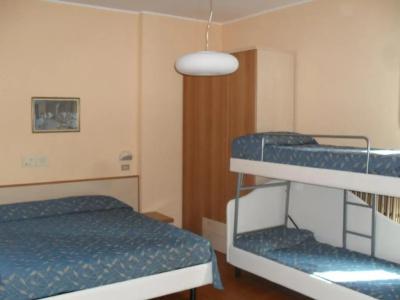 Azzurra - 31