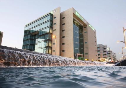 Ibis Styles Dubai Jumeira - 0