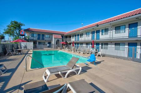 6 Tucson, AZ - East Williams Center - 13