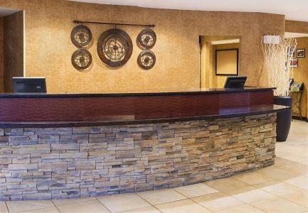 Courtyard Marriott - 1