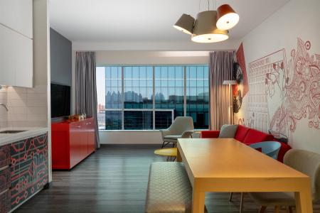 Radisson Red Dubai Silicon Oasis - 38