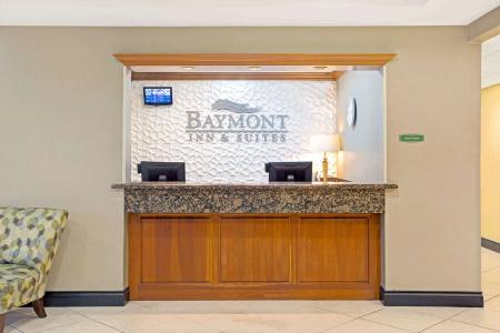 Baymont by Wyndham Miami Doral - 4