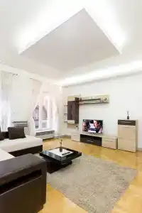 Central Park Residence - 14