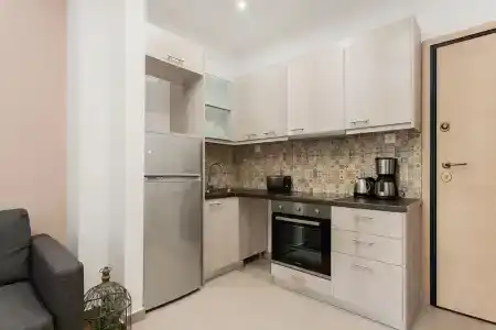 Nicholas Point and Rooms - 132