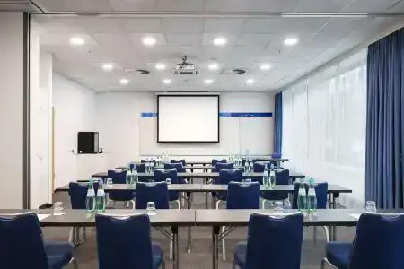 Park Inn by Radisson Frankfurt Airport - 11