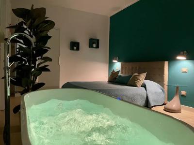 Le Coq Suites - 75