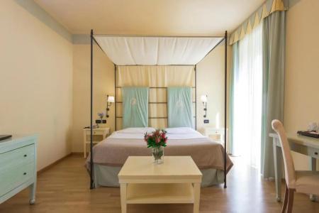 Mercure Tirrenia Green Park - 34