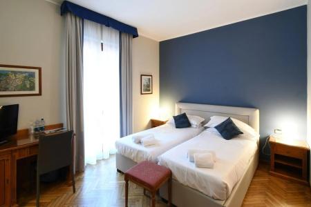 Cavour - 5