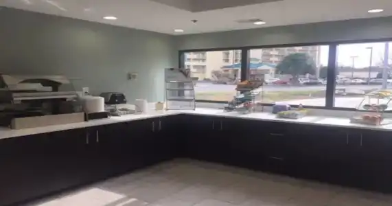 Holiday Inn Express & Suites, An Ihg - 24
