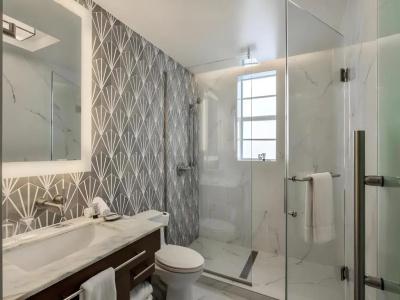 Breakwater South Beach - 34