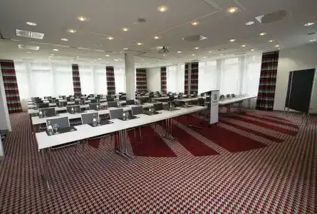 Holiday Inn Frankfurt Airport - Neu-Isenburg, An Ihg - 24