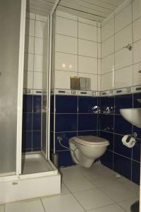 Sayar Apart - 27
