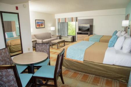 Pigeon River Inn - 145