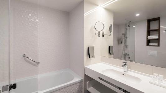 Wellton Riverside Spa - 14