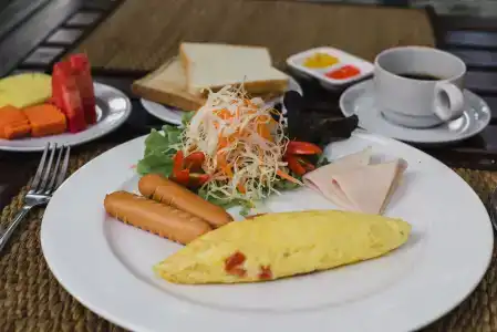 Issara by D Hostel - 13