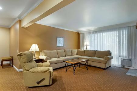 Best Western Plus - 199