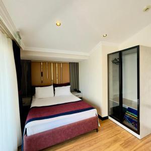 Regency World&Suites - 23