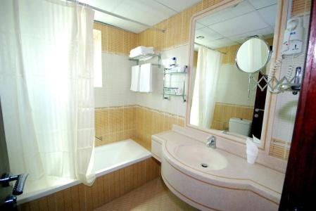 Al Bustan Tower Suites - 7
