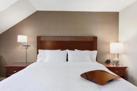 Hampton Inn - Colchester - 57