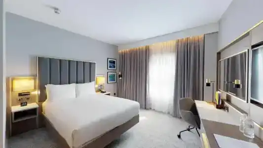 DoubleTree by Hilton London Angel Kings Cross - 50