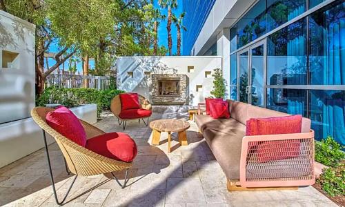 Virgins Las Vegas, Curio Collection by Hilton - 156