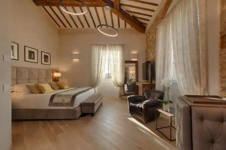 Donati Luxury Tower Suites - 249