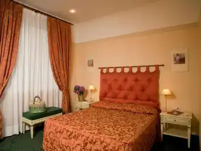 Grand Majestic - 76