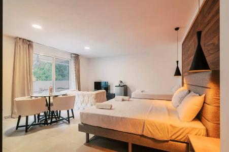 Bamboo Suites Boutique - 136