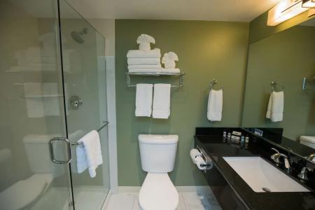 Maple Tree Inn - 10