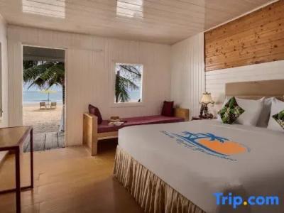 Sandy Beach Bungalows - 71