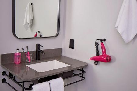 Moxy Denver Cherry Creek - 45