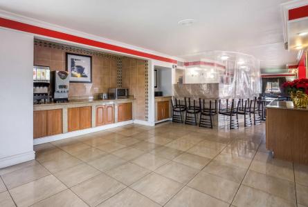 Americas Best Value Inn Denver - 1