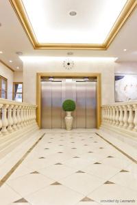 Le Châtelain - 15