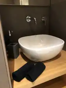 golden suites 50 - 34