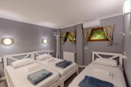 Batumi Surf Hostel - 4