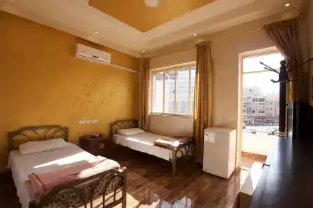 Shurooq Shams & Tours By Sunrise - 37