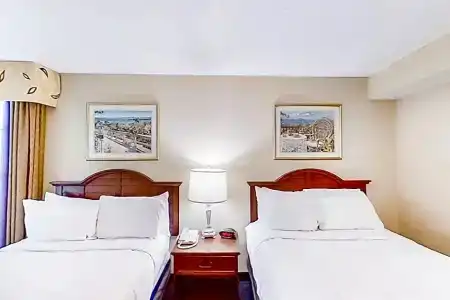 Carolinian Beach - 325