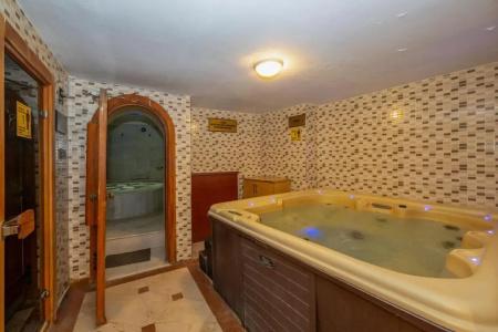 The Byzantium Suites & Spa - 11