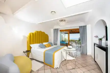 Eden Roc Suites - 316
