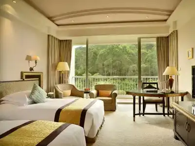 Tangla Dongguan (Former: Sofitel Dongguan Royal Lagoon) - 4
